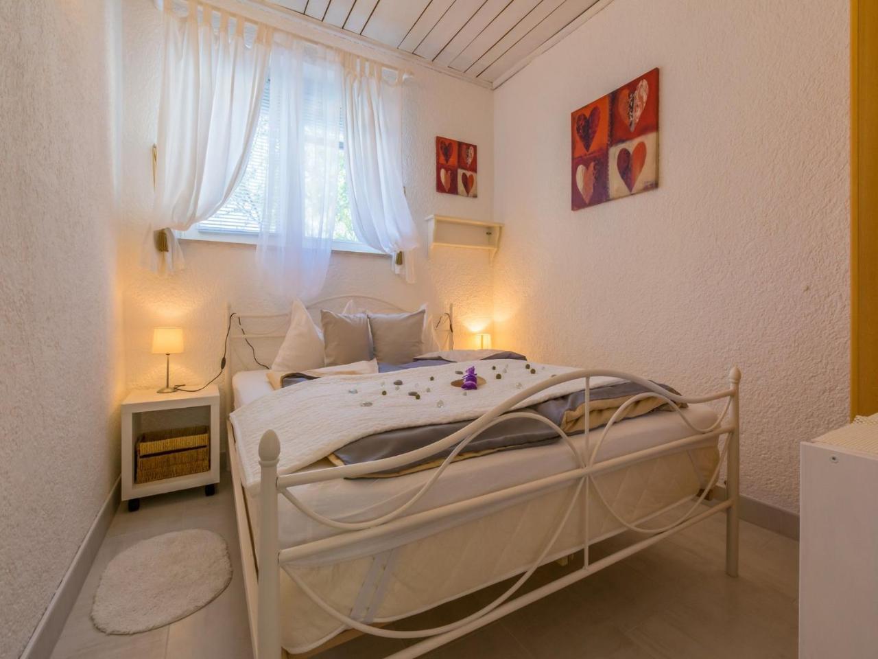 Apartments Susanne Novi Vinodolski Kültér fotó
