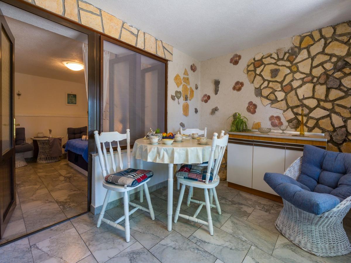 Apartments Susanne Novi Vinodolski Kültér fotó