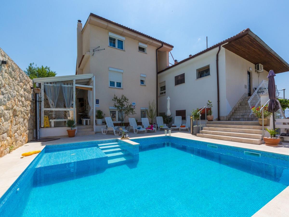 Apartments Susanne Novi Vinodolski Kültér fotó